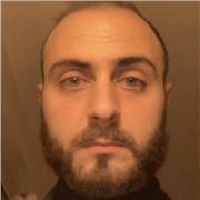 Sprachtutor für Englisch und Deutsch; weitere Fächer möglich.